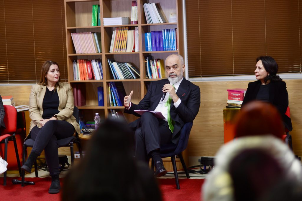 Rama njofton rikthimin e Shkollës së Riedukimit