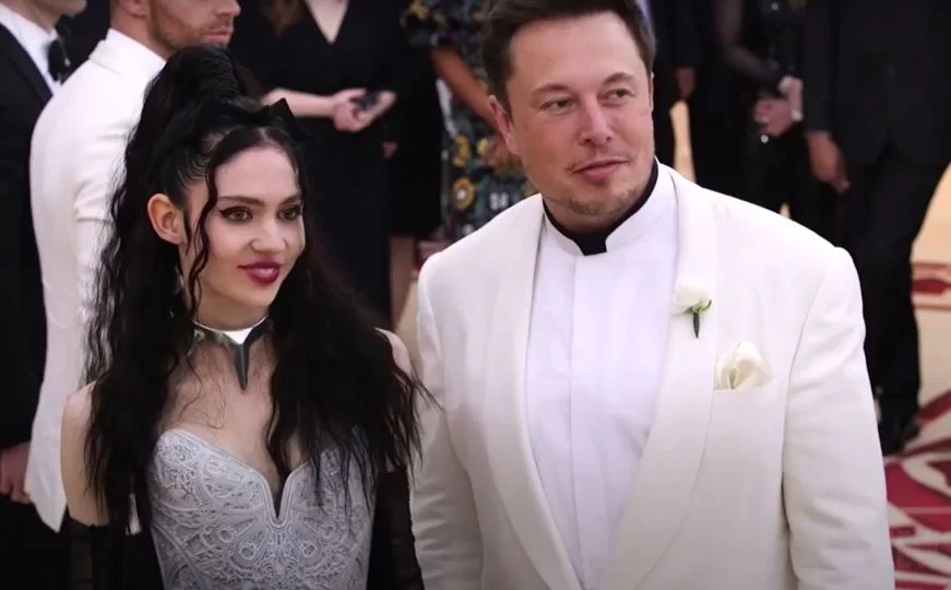 Vuajtjet e ish-bashkëshortes së Elon Musk