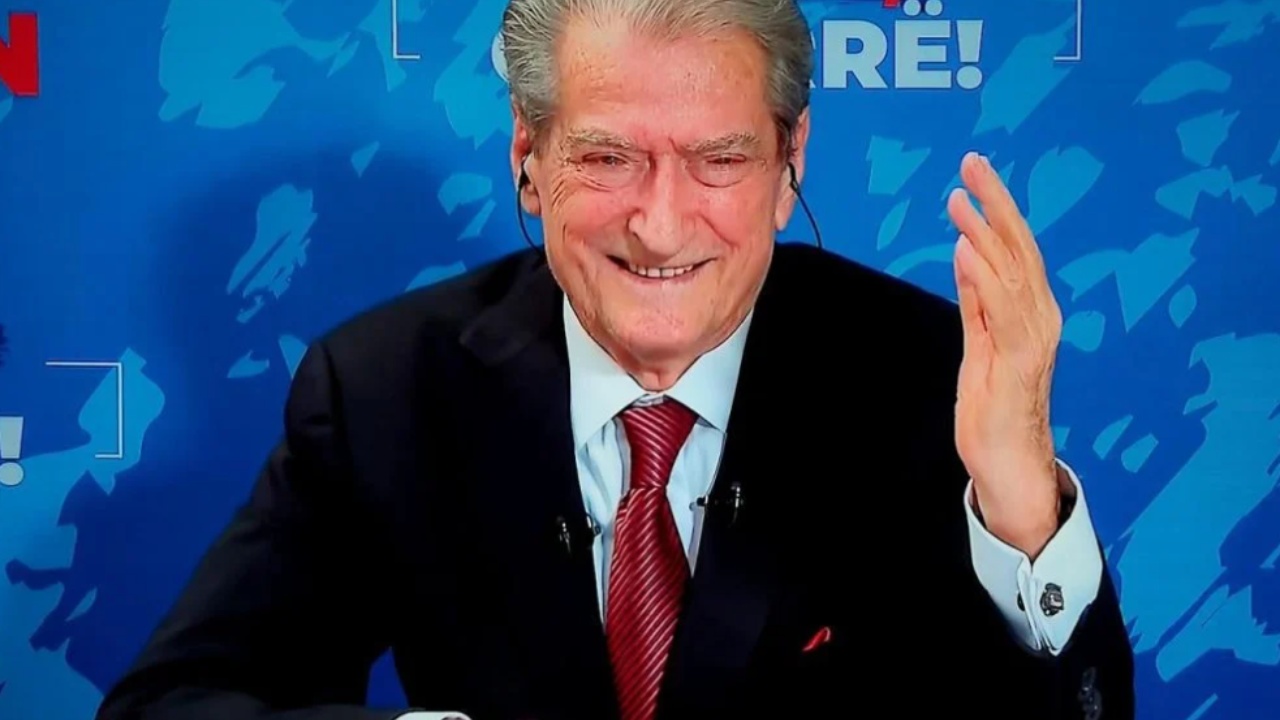 Berisha “takim” me shqiptarët në Londër, ish-kryeministri u kërkon votën: Ju luani një rol përcaktues në zgjedhjet e ardhshme! 1 xHwYXcLo berisha sd