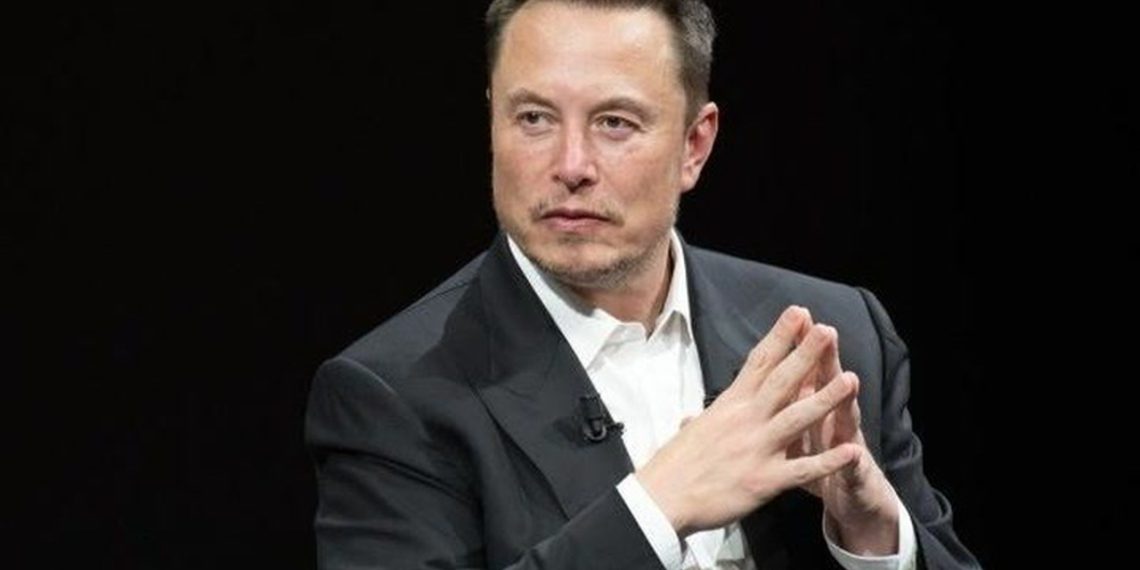 “Paga 256 mijë euro në vit dhe mund të punosh nga shtëpia”, Elon Musk po kërkon punonjës në të gjithë botën
