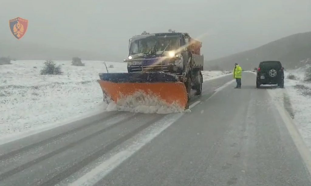 Orë me shumë dëborë, cila është situata e rrugëve?