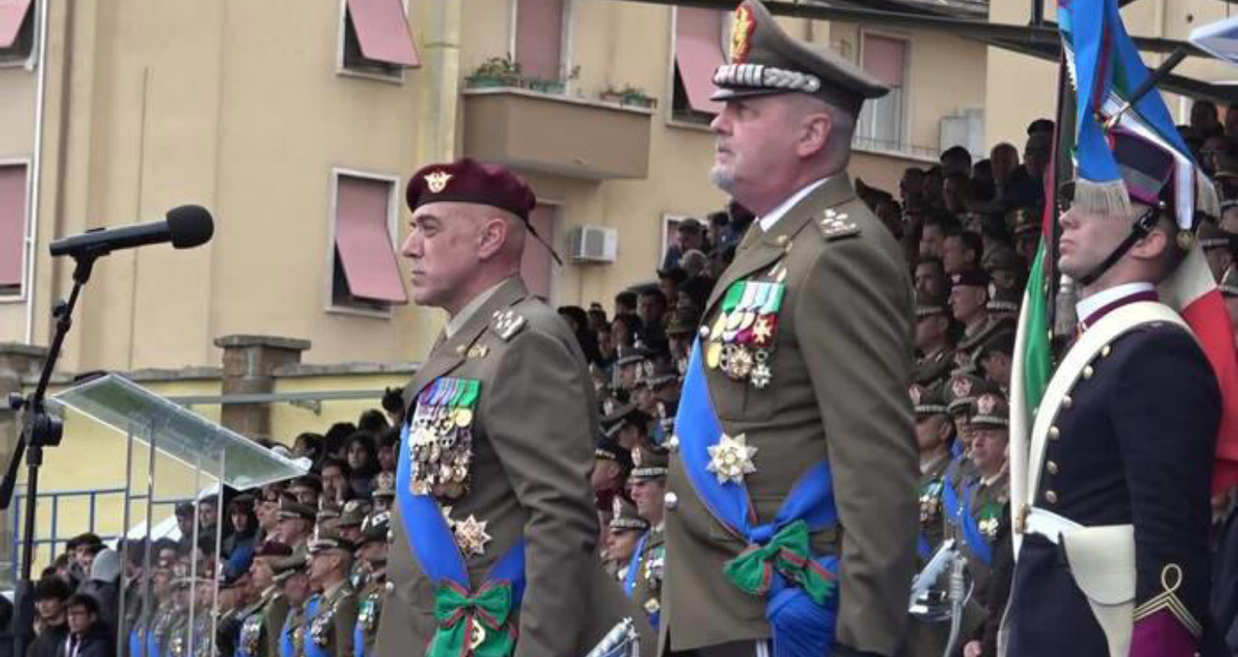 Kreu i ushtrisë italiane: "Le të përgatitemi për skenarin më të keq: fronti tjetër do të jetë Afrika" 17 Progetto senza titolo 1 42