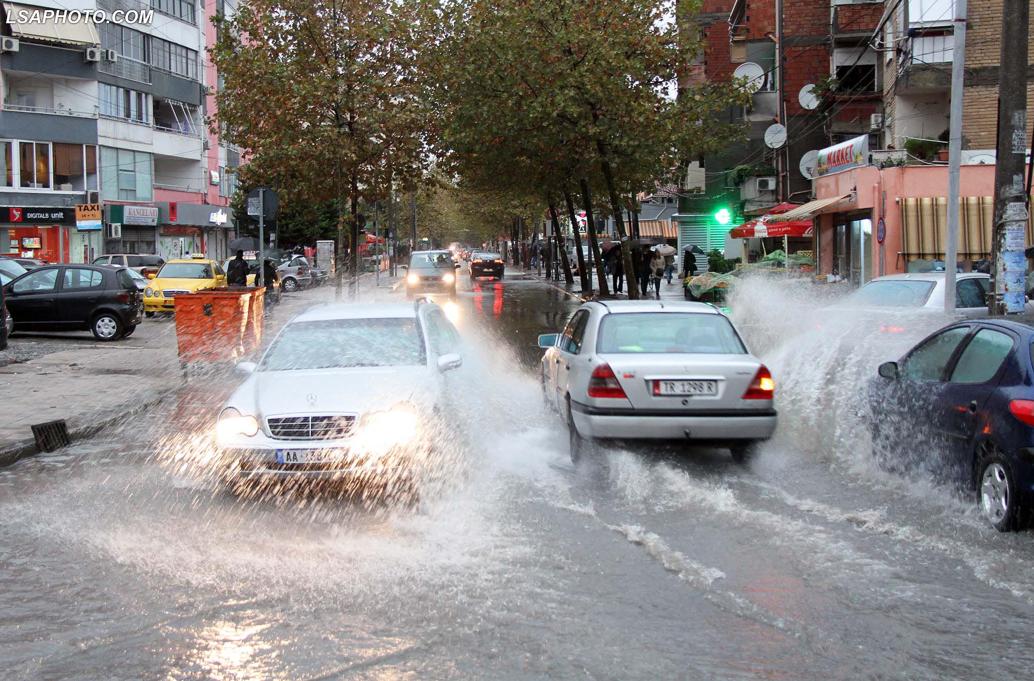 permbytje ne Tirane 8