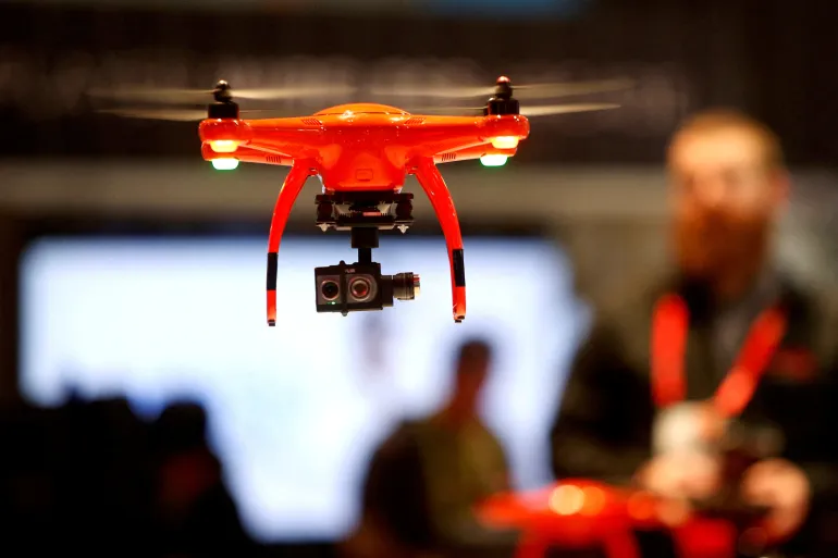 NYT: Tufa dronësh mbi vendet perëndimore
