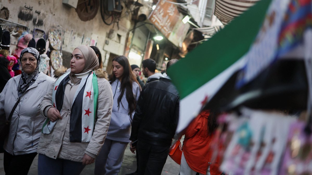 Siria e re: rritje treshifrore e pagave publike