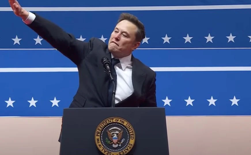Musk në inaugurimin e Trump: a përshëndeti si fashist?