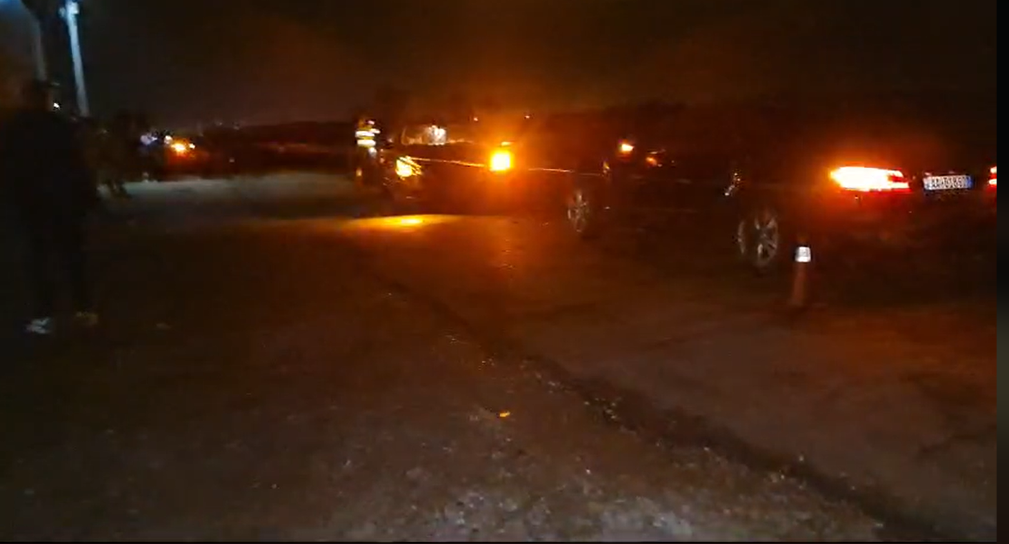 VIDEO /Aksidenti i rëndë në Roskovec/ Humb jetën çobani, plagosen dy shoferët. Dëmtohen 30 krerë dele 7 64538ccd7cdc2af14172e7533dd341ff