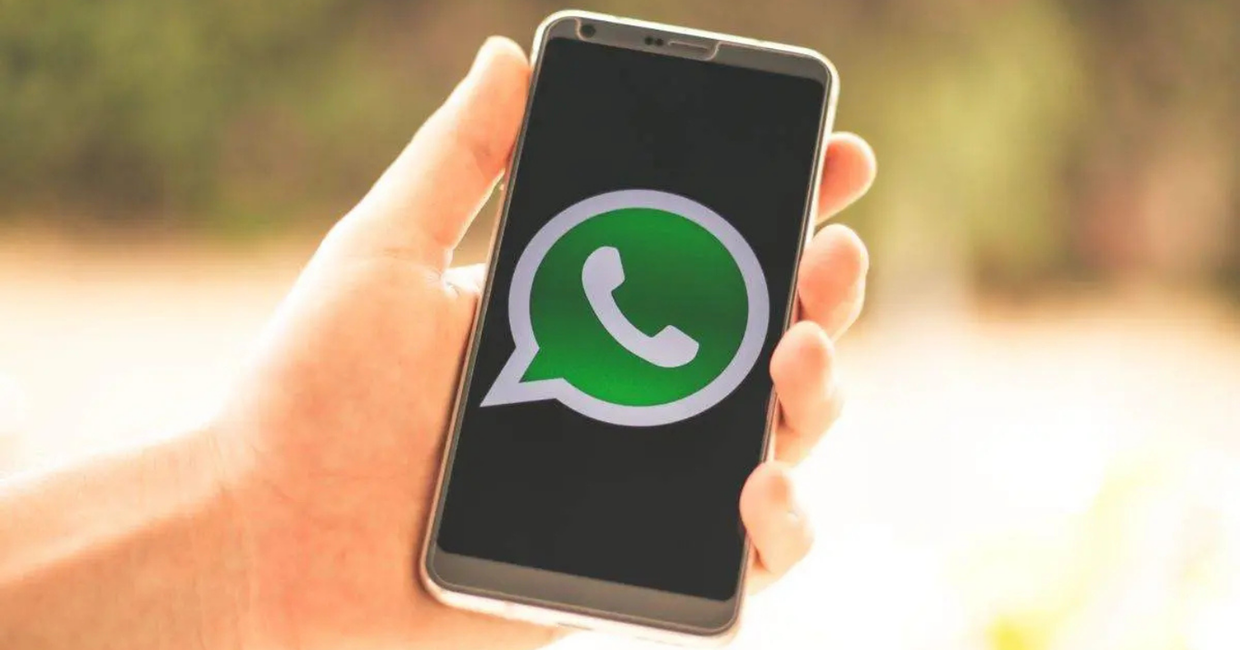 VIDEO /”WhatsApp, Facebook dhe Instagram përjetojnë ndërprerje: Mijëra përdorues raportojnë probleme në mbarë botën”