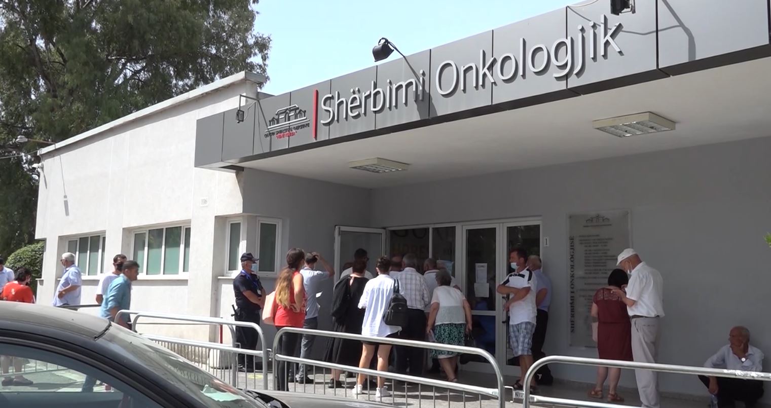 Onkologjiku, menaxhim nga izraelitët/ Ndihmë nga një ekip mjekësh nga spitali i Sheba në Izrael. Ndryshon mënyra e trajtimit