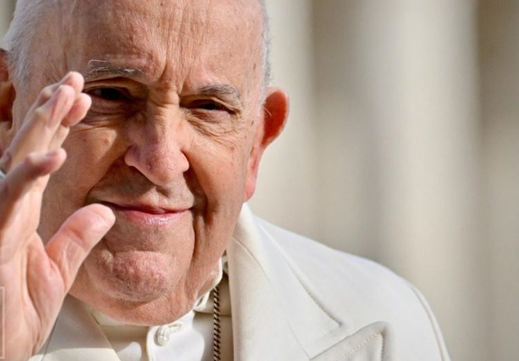 Ç’po ndodh me Papa Françeskun?