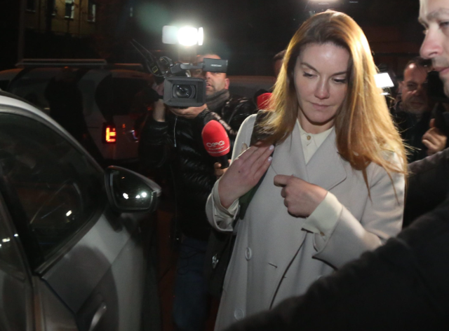 Dokumentet/ Nga Ministria e Kulturës, Mirela Kumbaro tek Ajola Xoxa 4 640 0 1739960638xajola xoxa cover 440