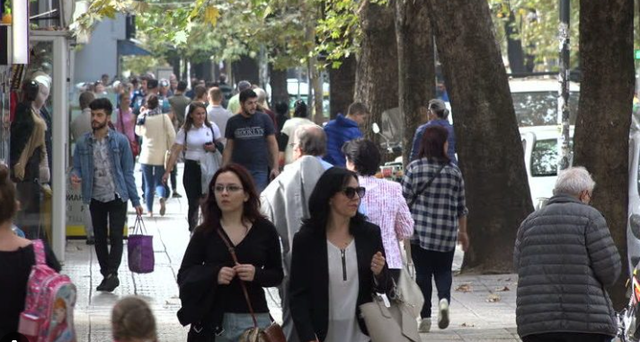 Defunksionalizimi i familjes ka sjellë shkatërrimin e elementëve më të qenësishëm të jetës sociale të njeriut.