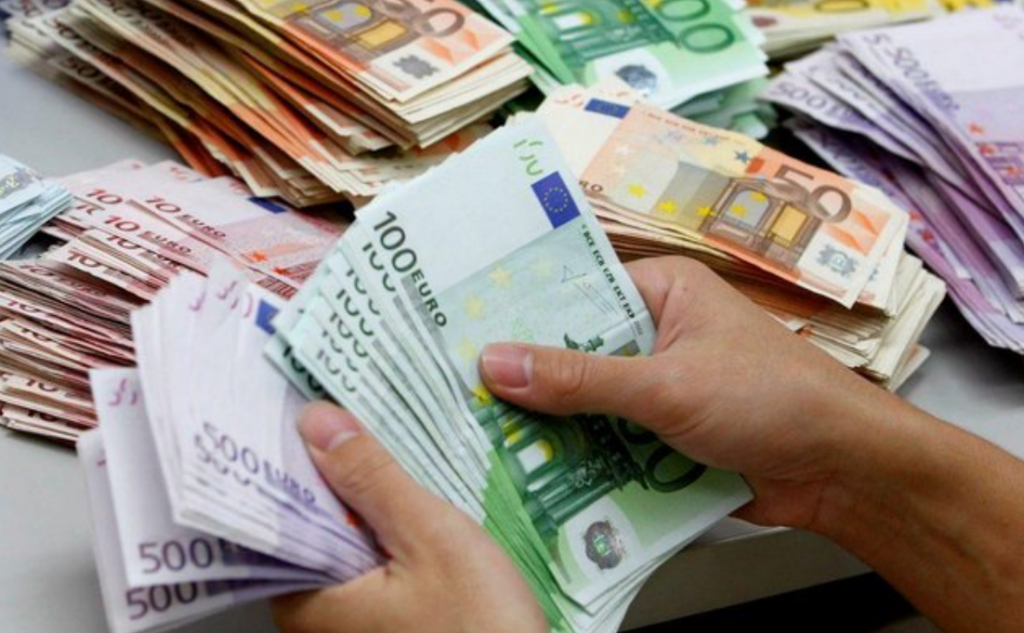 Kursi i kembimit Euro Lek 1024x633 1