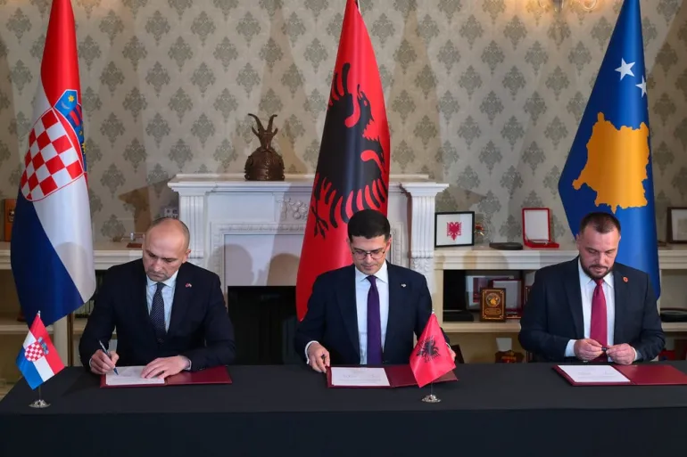 Ç’thuhet në “provokacija”-n kroato-shqiptaro-kosovare që tronditi Serbinë?