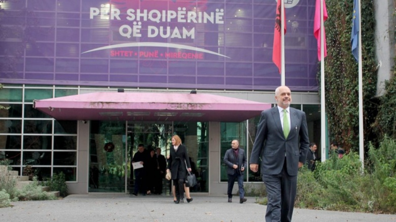 “Rrjedhje” dhe nga Partia Socialiste! Largohen dy deputetët, nuk pranuan të jenë në lista të hapura (EMRAT) 17 dgj sd
