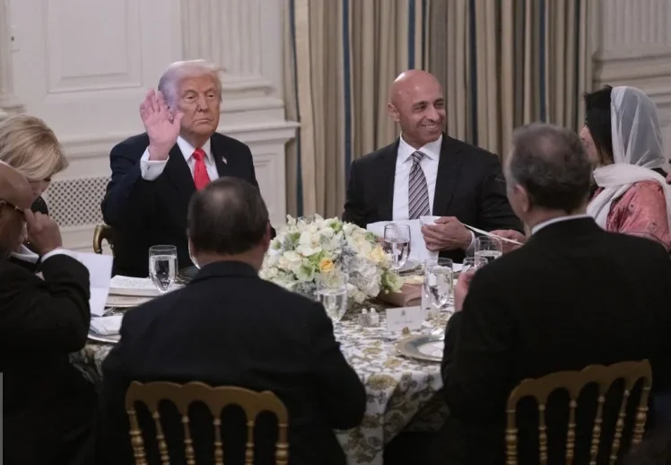 Trump, iftar në Shtëpinë e Bardhë: Mezi pret të punojë me miqtë myslimanë!
