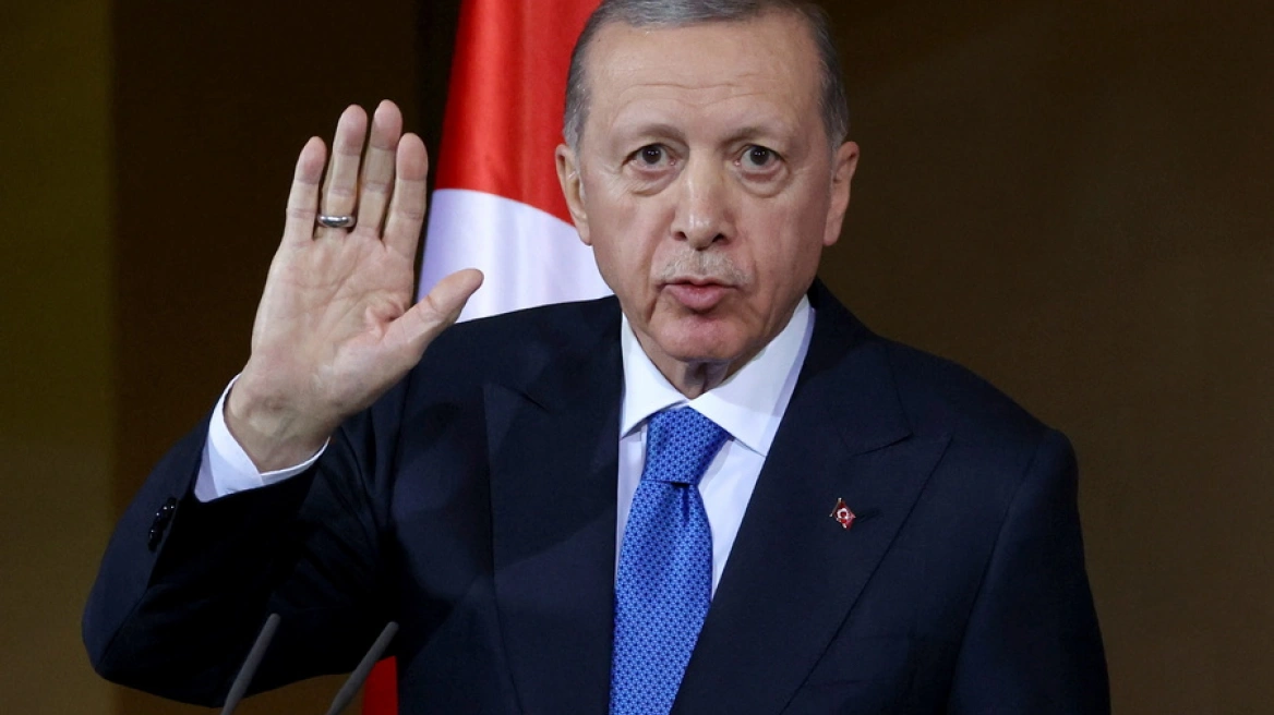Paralajmërimi i Erdoganit për PKK-në: Një grusht gati!