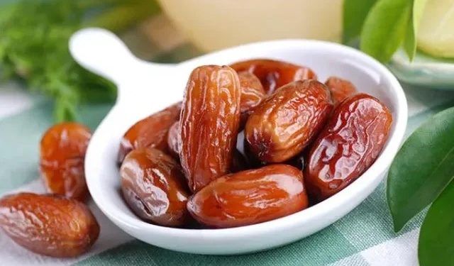 Përfitimet shëndetësore të hurmave të arabisë: Si ndihmojnë në luftën kundër 6 sëmundjeve më të përhapura
