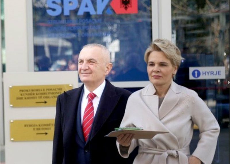 “Me ty Ilir Meta në çdo hap”, ja mesazhi që shpërndau Monika Kryemadhi në rrjete sociale 14 meta kryemadhi 800x570 1