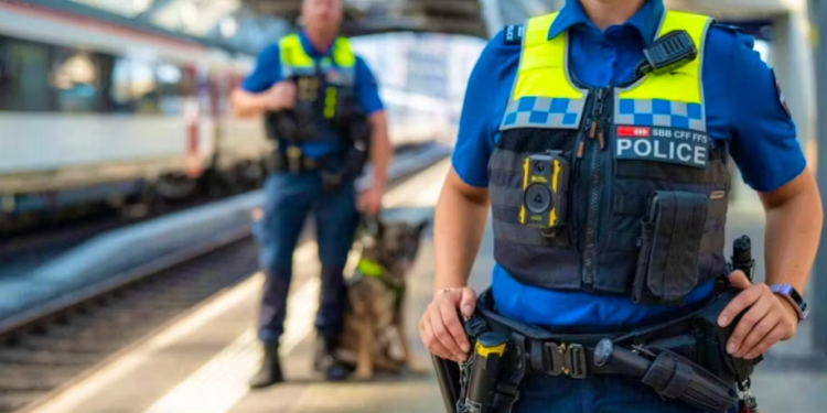 police 752x440 1 750x375 1