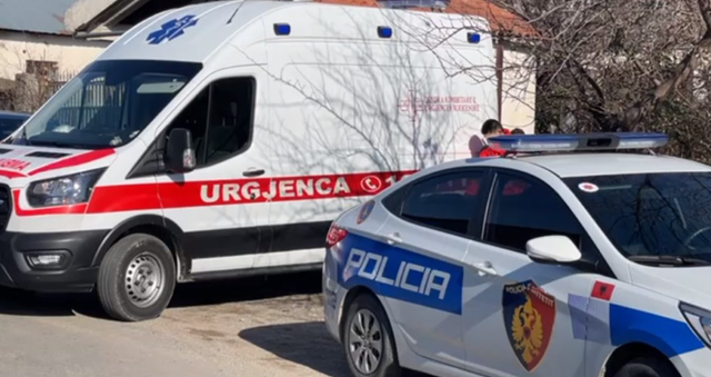 Bie nga kati i tretë i banesës, vdes tragjikisht 51-vjeçari në Vlorë 20 policia ambulanca