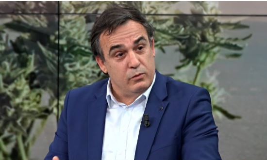 Toksikologu: Ushqimet me pesticide shkaktojnë helmime deri në kancer
