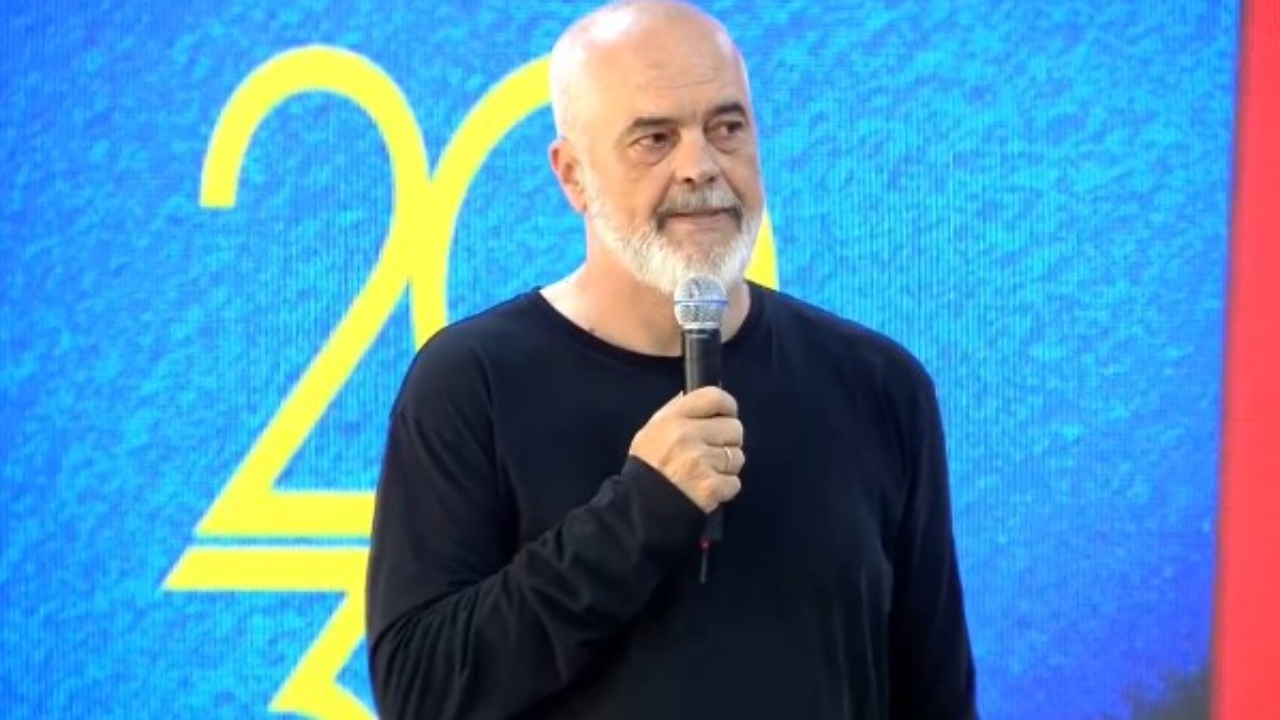 “Paketa e maleve”/ Rama thirrje “çunave të Londrës”: Investoni, për 500 të parët nuk do ketë asnjë taksë për 10 vjet!