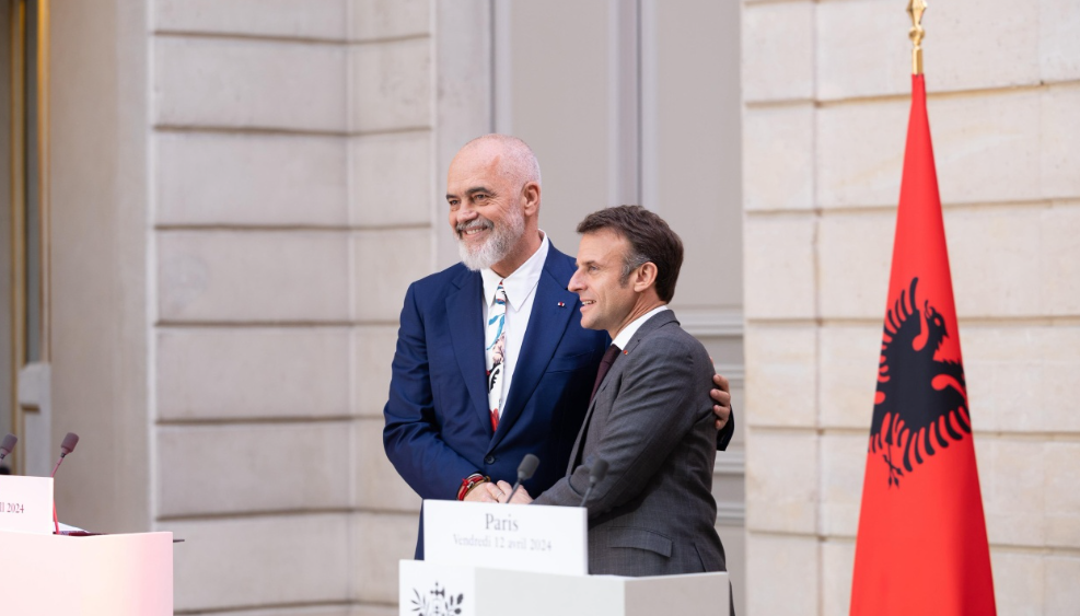 “Në dy vitet që vijnë Shqipëria pjesë e BE”/ Eksperti i integrimit europian për deklaratën e Macron: Kurrë s’kam lexuar diçka kaq pozitive... 7 7ob4HPyk rama 1