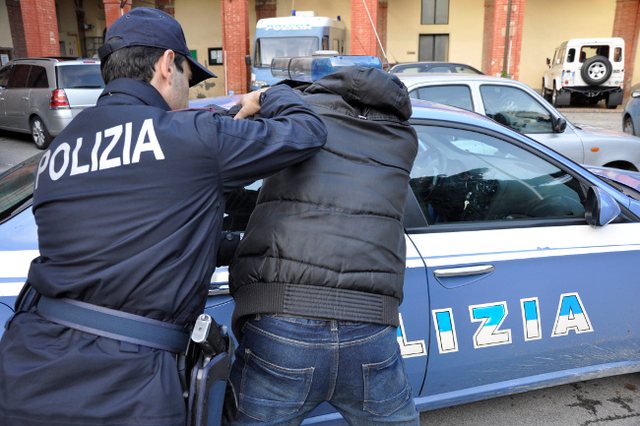 Tni372Ur 640 0 1709627960xpolicia italiane 644
