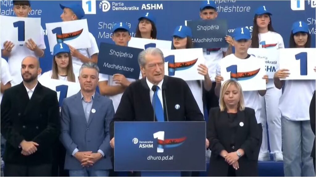 Berisha nga Berati: Të dielën, të ndalim të keqen me atdhetarinë tonë