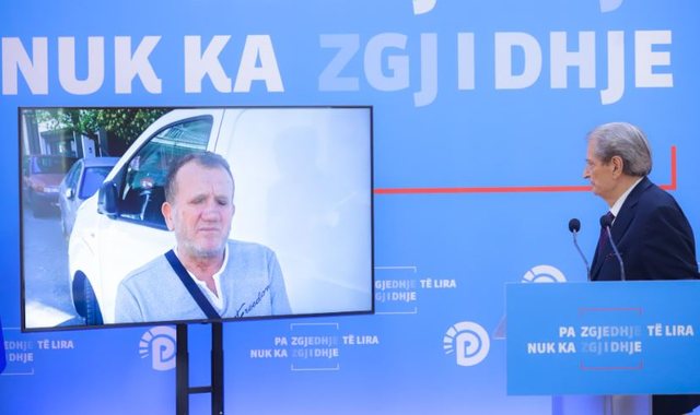 “Zarfin e mora në kazino…”, Berisha publikon dëshmitë e emigrantëve: Si u manipuluan votat e diasporës