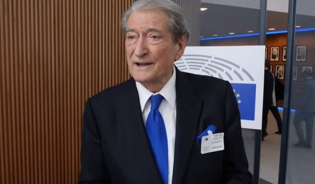 “Ramës do i ngecë në fyt farsa elektorale”, Berisha në Bruksel: Qeveria e Tiranës po tenton të ndryshojë raportin e OSBE-së