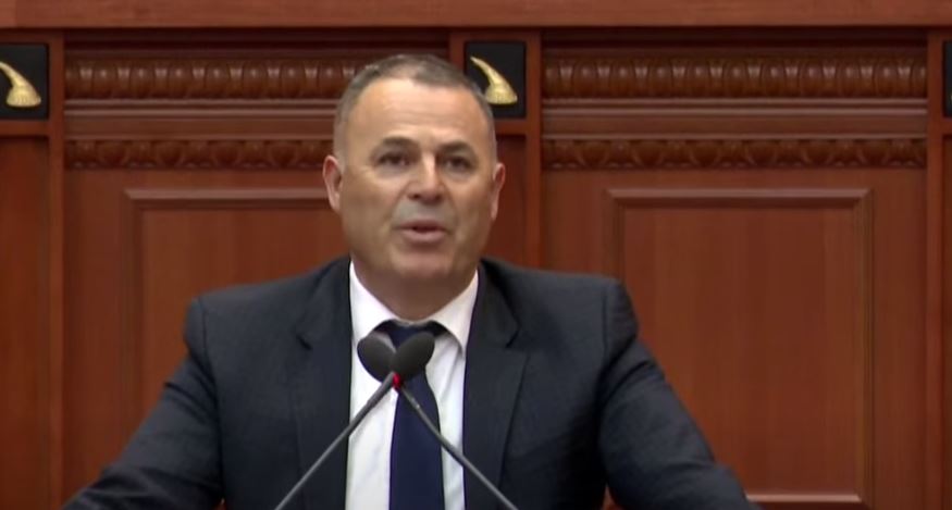 Dogjani-socialistëve: E keni kthyer Tiranën në një geto betoni, ku ligjin e bën i forti