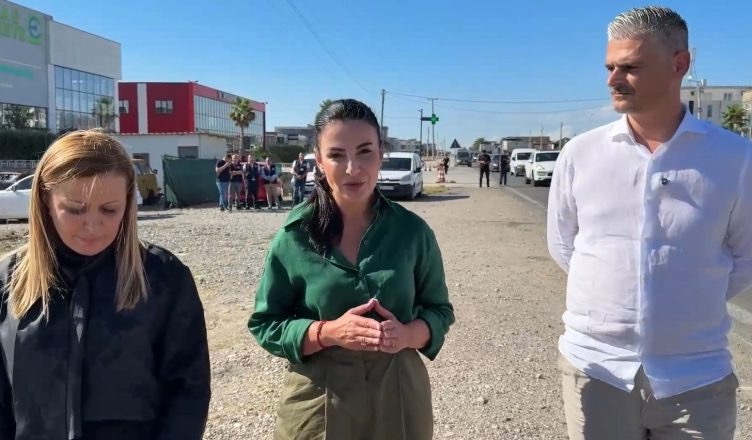 Ultimatumi i qeverisë për lirimin e akseve kombëtare, Balluku thirrje bizneseve: Bashkëpunoni ose do të ndërhyjmë