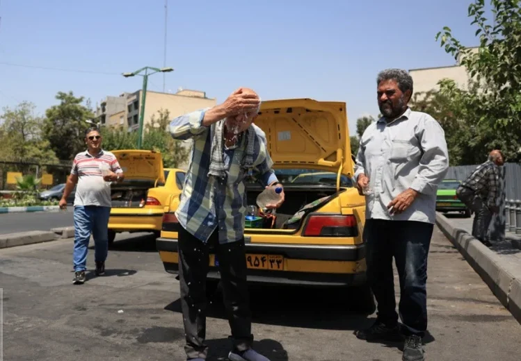 “Xhehenem” në Iran: “Ndjej sikur më digjet lëkura!”