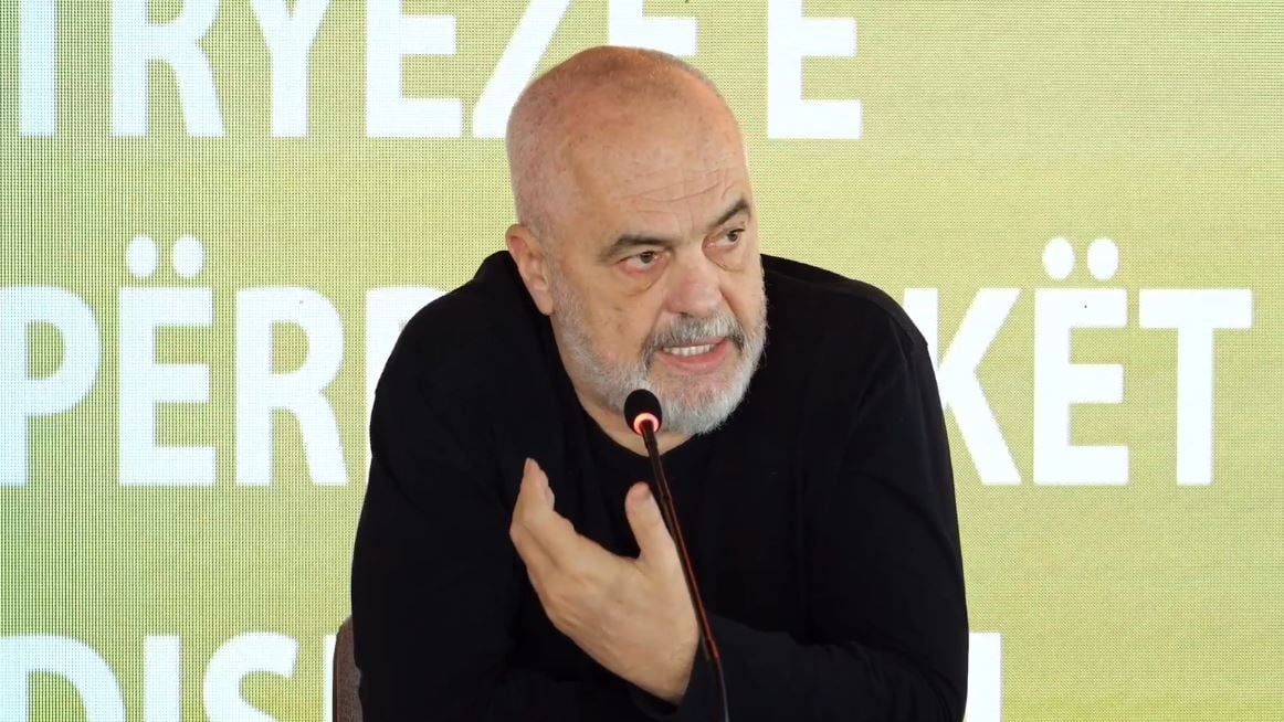 Çfarë ndodhi në mbledhjen në Bashkinë e Durrësit? Kryeministri kërkoi vetëm... 1 zcyzqXP8 ramaa 2 1