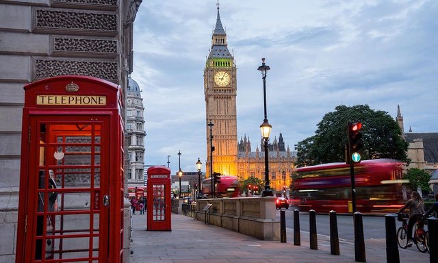 640 0 study in london 1755454862