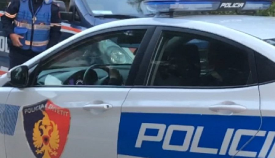Kavajë/ Parakalim i rrezikshëm dhe qarkullim në sens të kundërt, ndëshkohen me masë administrative dy drejtues automjetesh
