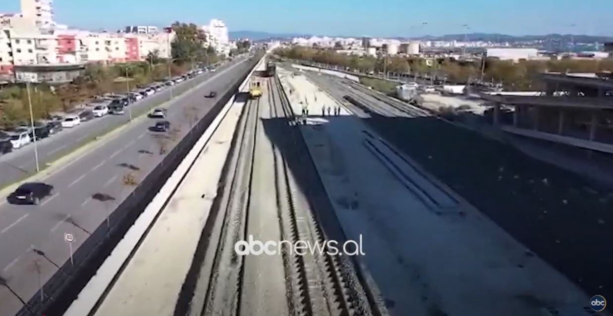 Hekurudha Durrës-Rrogozhinë/ BERZH miraton huanë 30 milionë euro, pjesë e korridorit 8