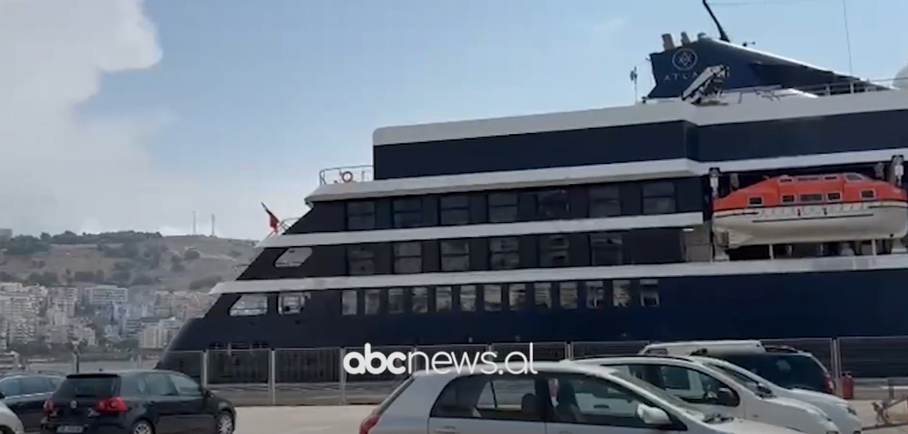 Porti i Sarandës, rekord pasagjerësh/ Punon me kapacitet të plotë, 25 orare udhëtimi çdo ditë