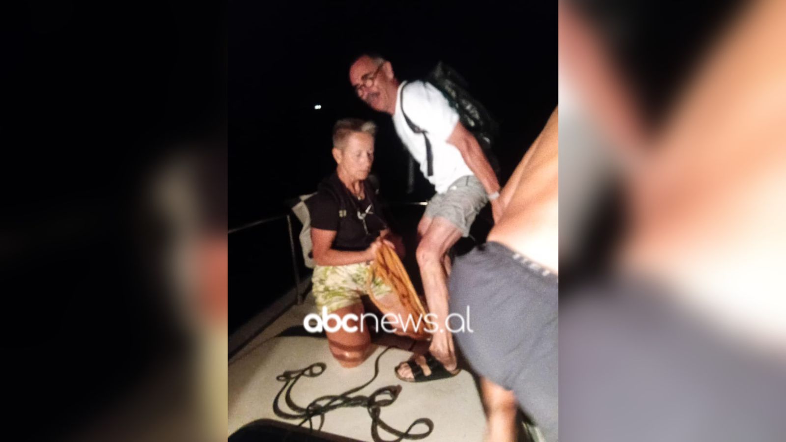 Gomonia u largua nga jahti për shkak të erës/ Qeparo, policia shpëton dy turistët gjermanë në ‘det të hapur’
