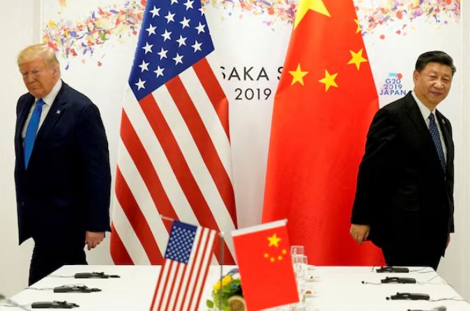 Trump zgjat “armëpushimin” tarifor me Kinën me 90 ditë të tjera, edhe Pekini bën të njëjtën gjë
