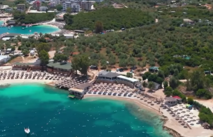 Rama publikon kronikën e “Franceinfo”: Shqipëria, ylli i ri i turizmit europian