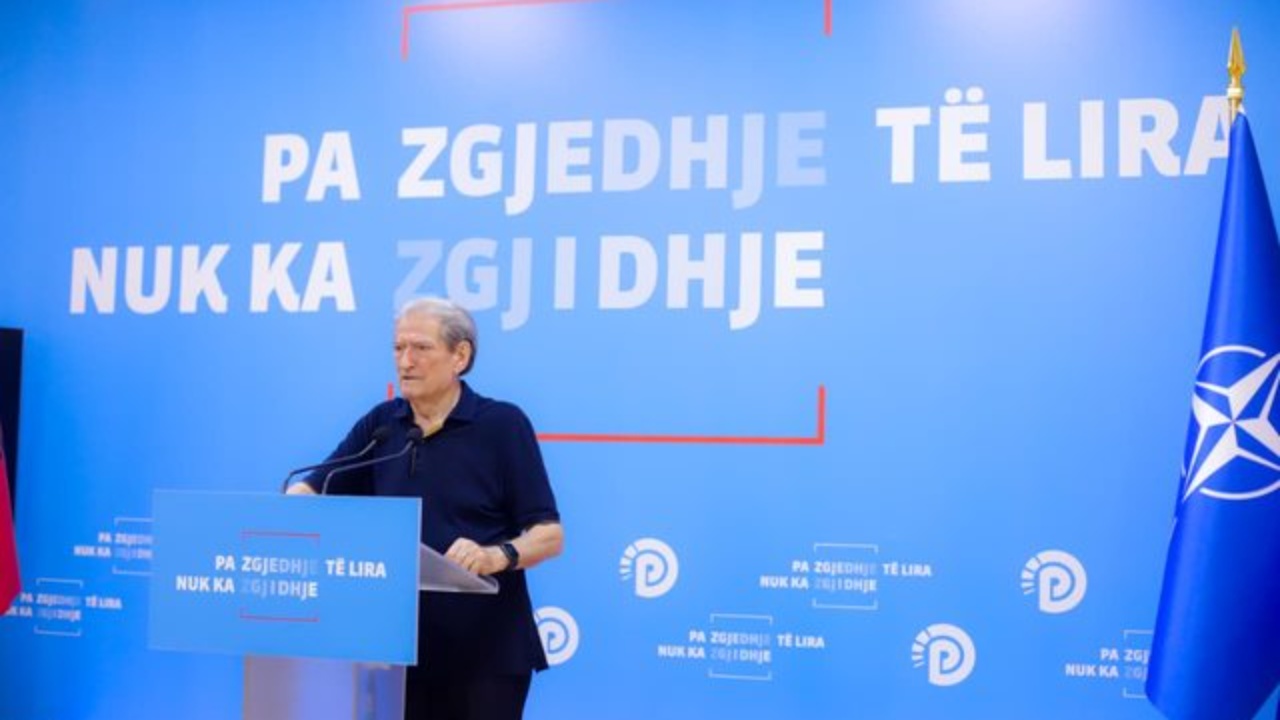 Situata e rëndë e zjarreve/ Berisha: Përgjegjës kryesor i kësaj katastrofe është Edi Rama, por dhe qytetarët…