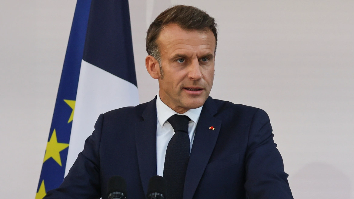 xrwma macron 1