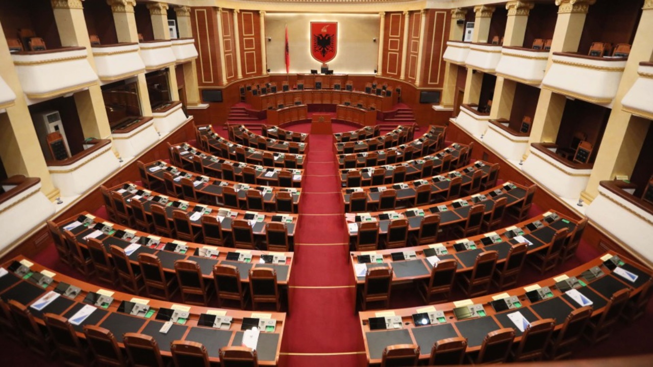 Nga Jozefina Topalli tek Bardh Spahia, 10 EMRAT që rikthehen në Kuvend