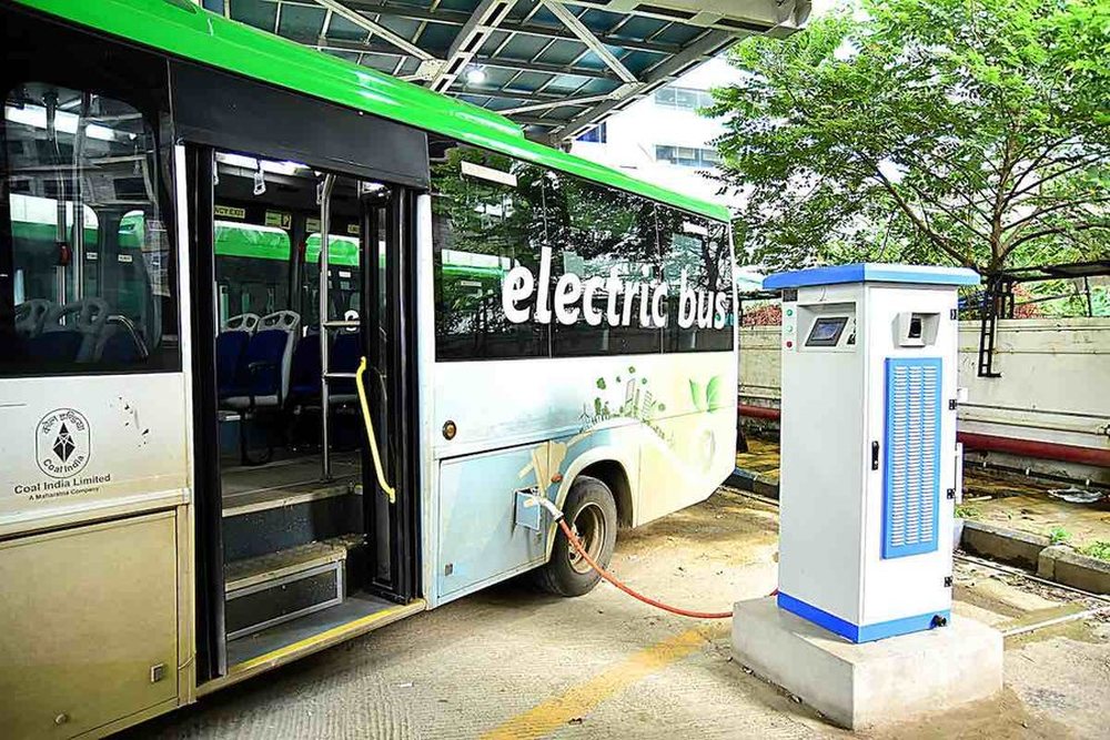 Qeveria thotë se do të shtetëzojë transportin publik, ngrihet shoqëria shtetërore MobAl 21 1000 0 1758197660xautobusi 434