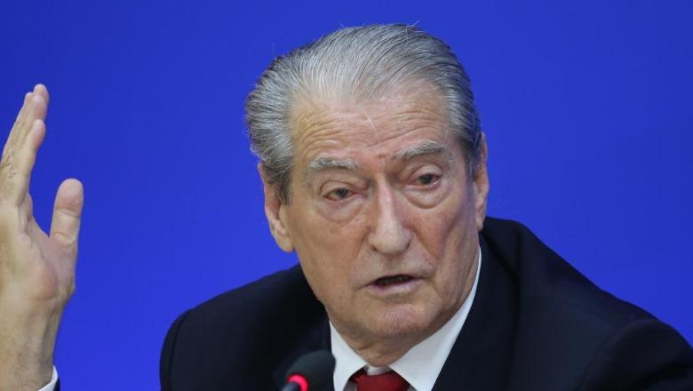 Kukull hajdute! Berisha reagon ashpër për ministren virtuale “Diella”: Dekreti i Begajt, anti-kushtetues