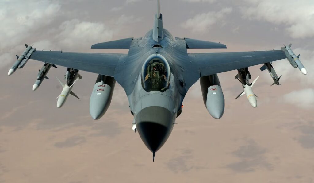 Avioni rus pranë territorit të Alaskës, SHBA dërgon luftarakët F-16 në ndjekje 17 5f77bbf6 9b55 4202 a5f5 8bf185388955 aircraft g463fcda57 1920 1024x596 1