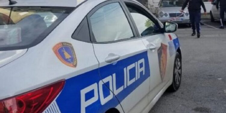 Plagosi me thikë të riun, shpallet në kërkim 27-vjeçari 17 900 0 1755878083x1695475549 policia 630 1 750x375 1